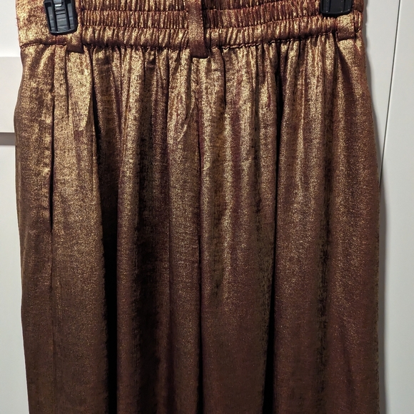 ODELLS Metallic Wide Leg Cropped Pants - Picture 9 of 9
